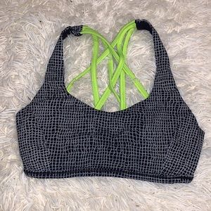 Lulu lemon sports bra US 4